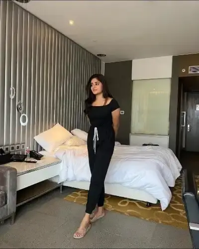 Call Girls Service in Walajapet